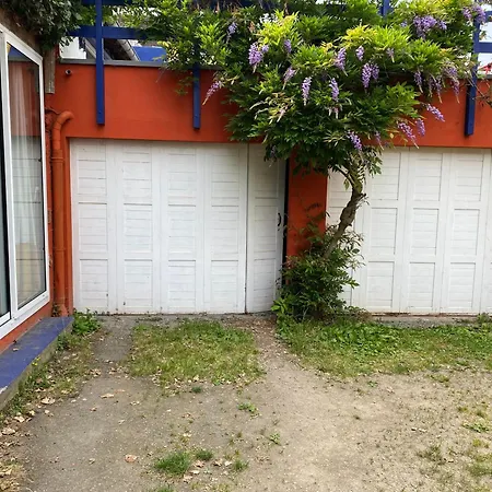 Maison Atypique بيت للعطل نانت