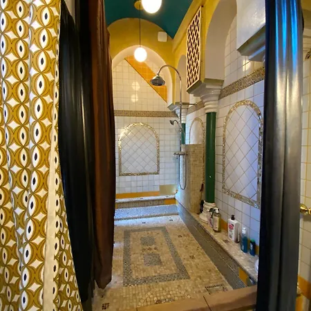 Maison Atypique بيت للعطل نانت
